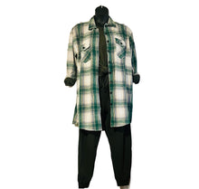 Load image into Gallery viewer, Plus Plaid Long Shacket